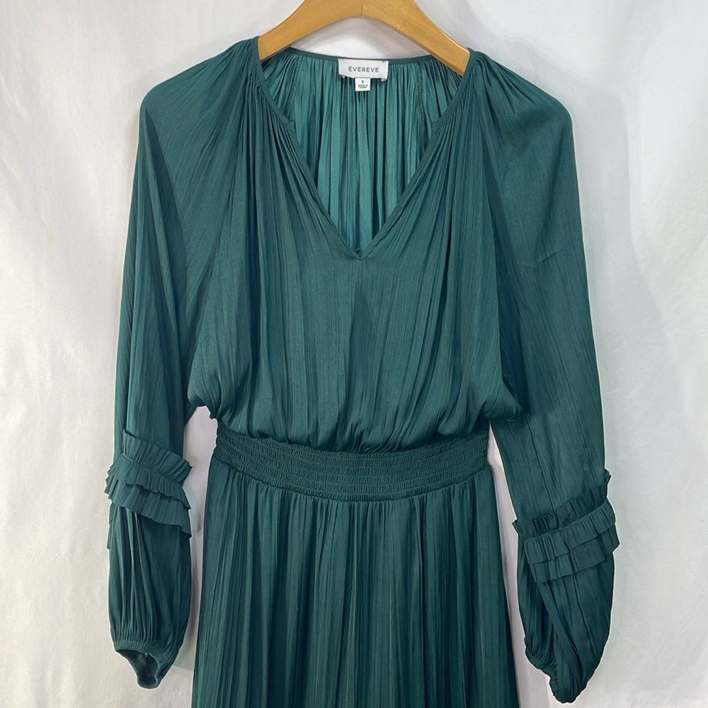 Evereve Long Sleeve Pleated Teal Maxi Dress